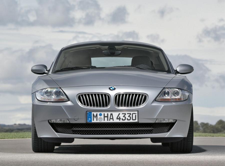  BMW Z4 Coupe 2006 года  (фото 10 из 49)